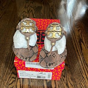 Tory Burch Miller 2 Doria Snake Print Size 9